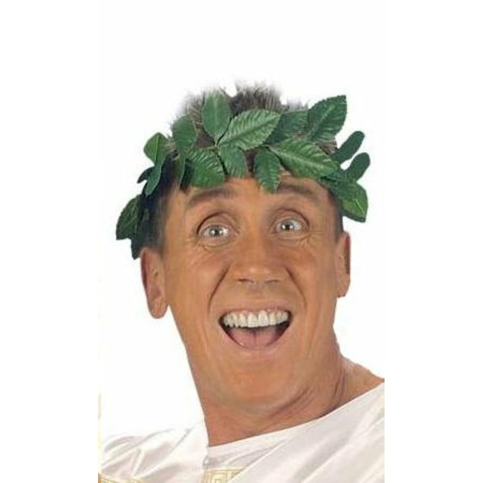 Une couronne de laurier verte isolée sur un fond transparent | PSD Une couronne de laurier verte isolée sur un fond transparent | PSD