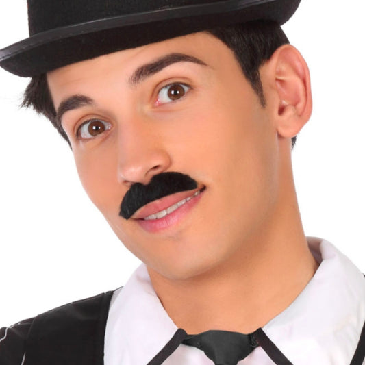 Moustache Noire Courte