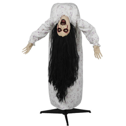 Fille de L'Exorciste Possédée